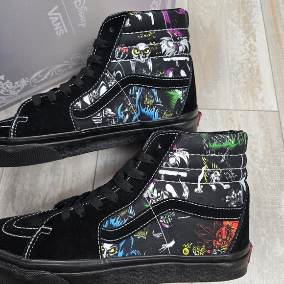 Vans X Disney 100 SK8-Hi Villains - Picture 6 of 14